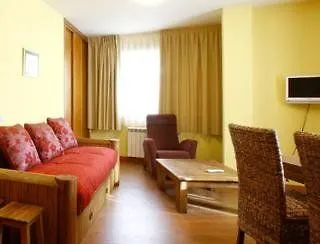 Cuirgu Turisticos Aparthotel
